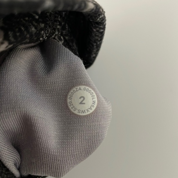 Lululemon Align Crop *21" Equalized Multi Size 2 - Picture 9 of 9